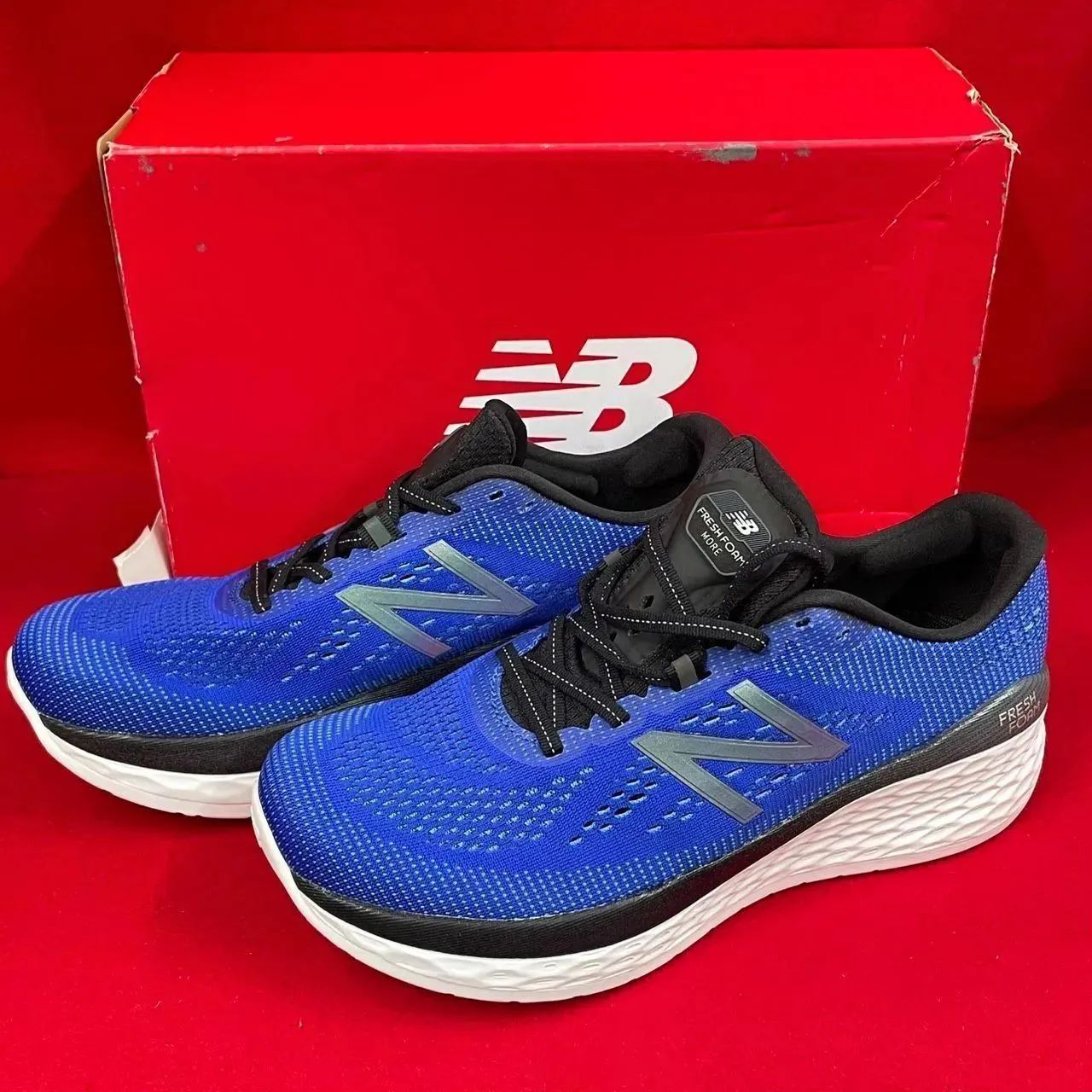 new balance　ニューバランス　フレッシュフォームモア　ブルー　ランニングシューズ　26.5cm　　x