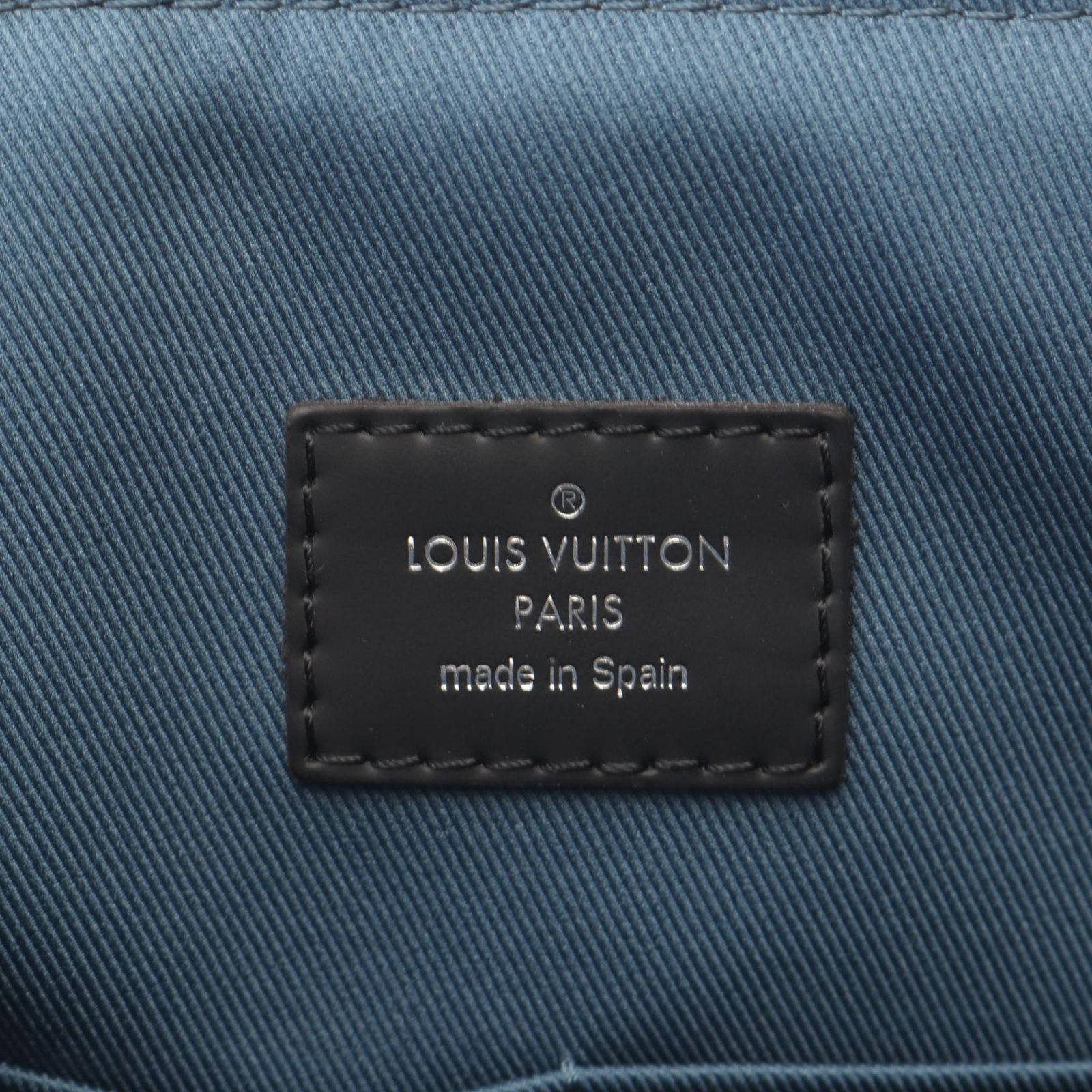 ルイ・ヴィトン LOUIS VUITTON ショルダーバッグ ディストリクトMM