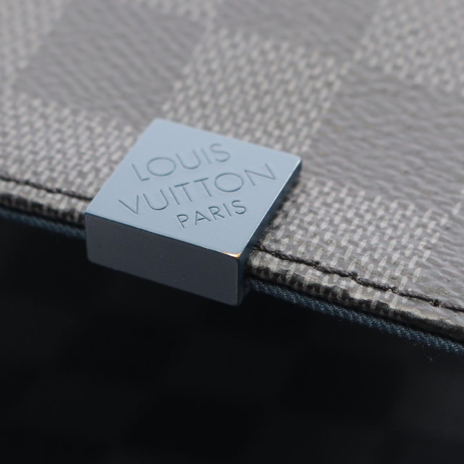 ルイ・ヴィトン LOUIS VUITTON ショルダーバッグ ディストリクトMM