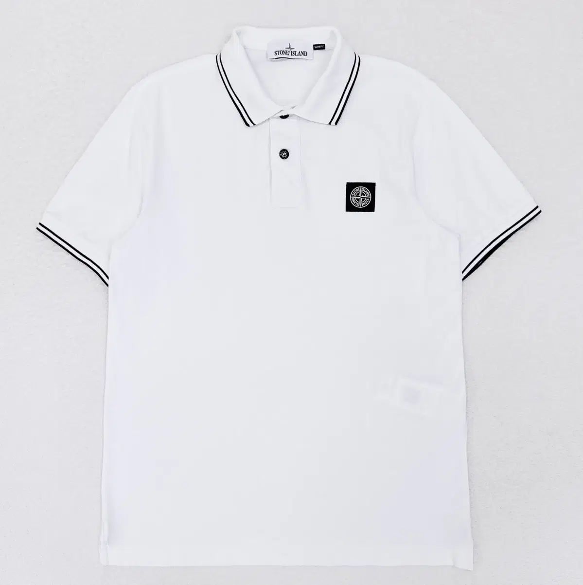 95 ストーンアイランド 白 カラーTシャツ 8,357円