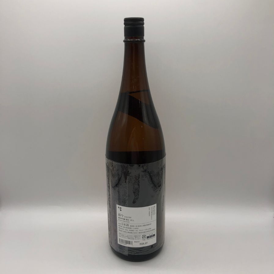 而今 純米吟醸 朝日 火入 1800ml【N4】 - メルカリ