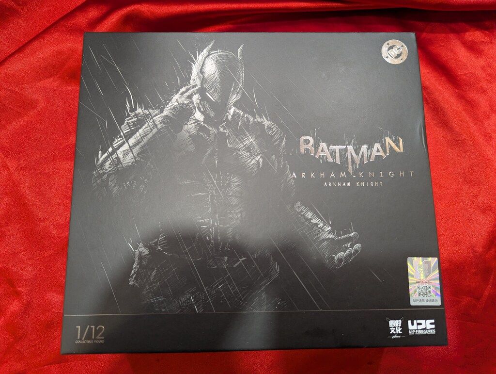 DC COLLECTIBLES DC ACTION FIOURE SERISE BATMAN 1