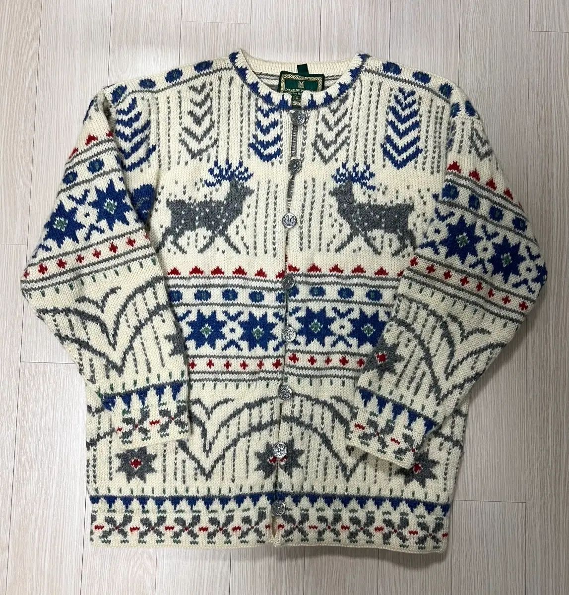 Dale Of Norway デイル オブ ノルウェー Lパターン シルバーボタン アイボリー カーディガン ニット