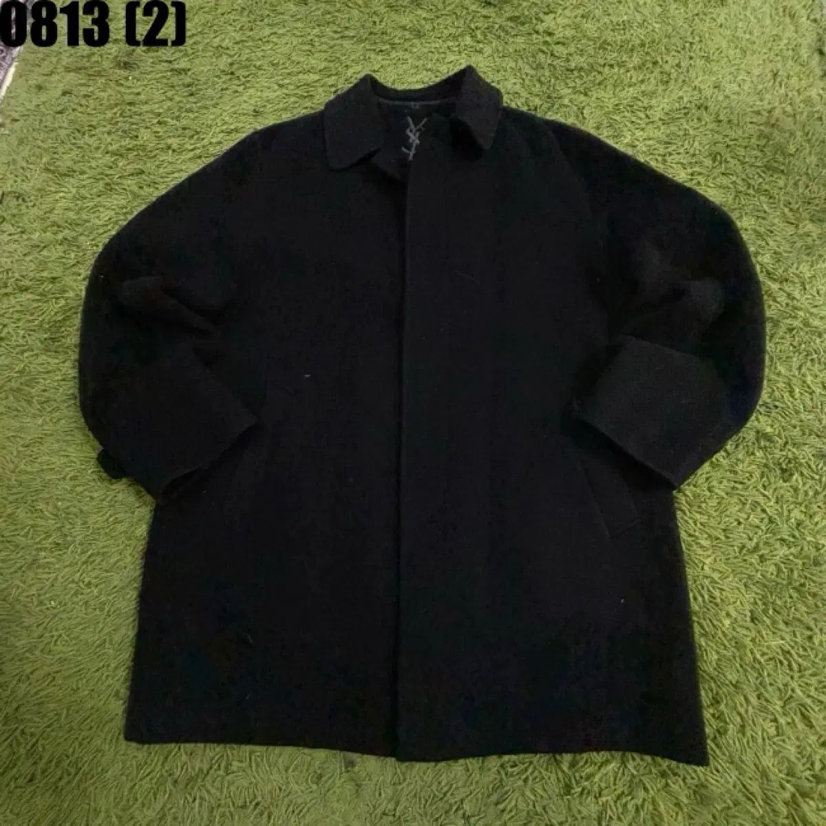 YVES SAINT LAURENT イヴ・サンローラン コート ブラック