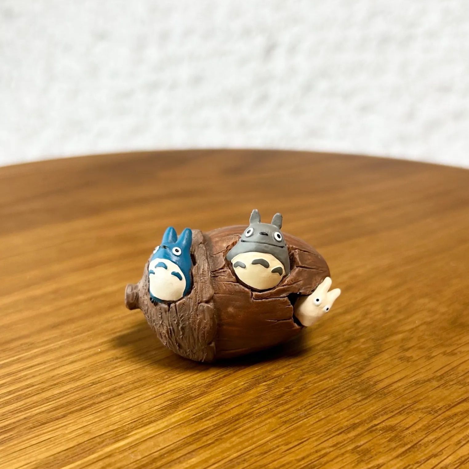 【廃盤　希少】となりのトトロ どんぐり カードスタンド レア】 となりのトトロ どんぐり型 カードスタンド カード立て