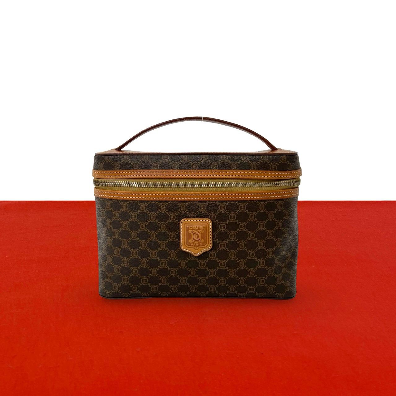 極 美品 CELINE セリーヌ ヴィンテージ マカダム ブラゾン 柄 レザー 本革 ハンドバッグ バニティバッグ ポーチ ブラウン 茶 48042