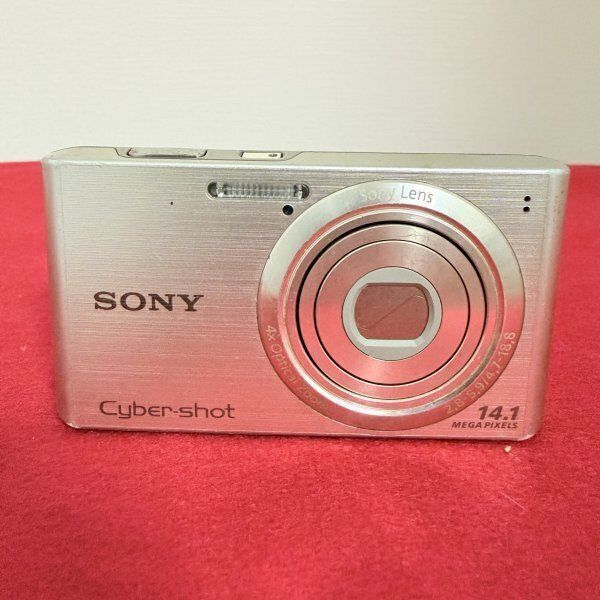 SONY Cyber-shot DSC-W610 Silver 14.1MP 4x Zoom Lightweight Slim Body Digital Camera Battery Included Used Heisei Retro Operation