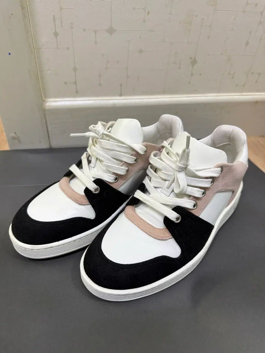 正規品 エルメス スニーカー