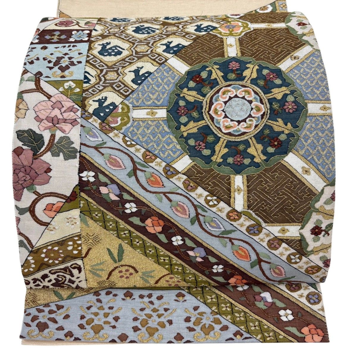 【美品】 袋帯 逸品 華文 花唐草 金銀糸 茶色 お太鼓柄 正絹 【中古】