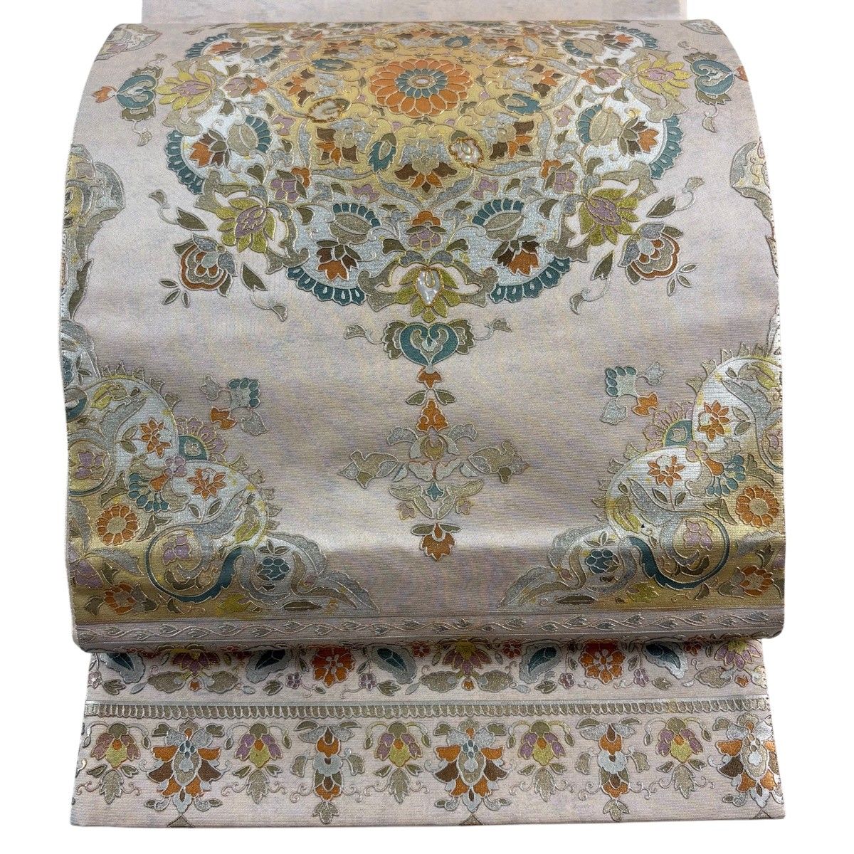 袋帯 名品 落款 華文 花唐草 螺鈿 金銀彩 ピンクベージュ お太鼓柄 正絹 【中古】