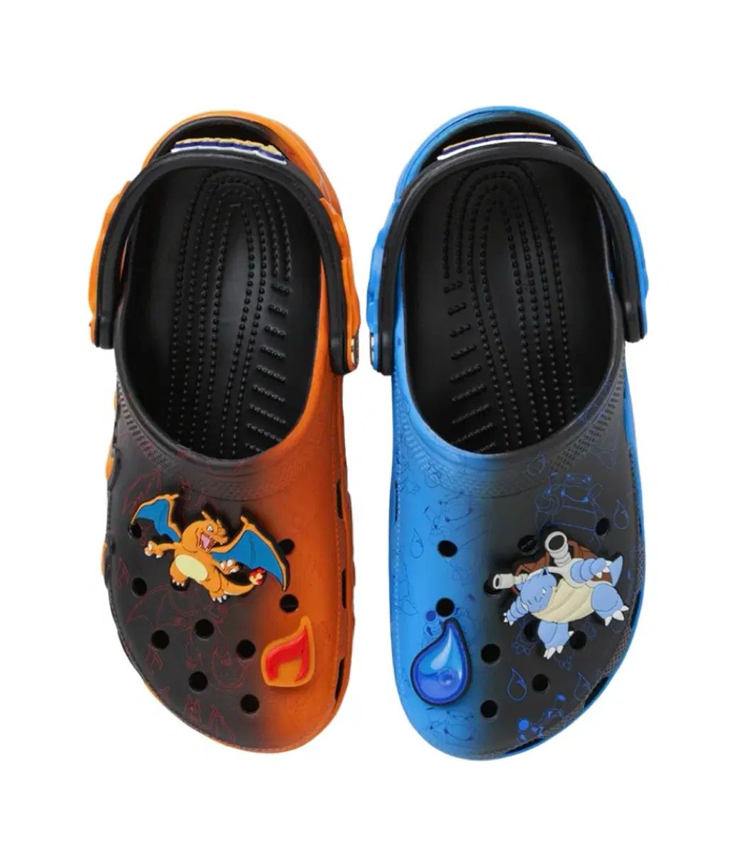 Crocs ポケモン リザードン Vs. カメックス Classic Klogg ブラック レッド