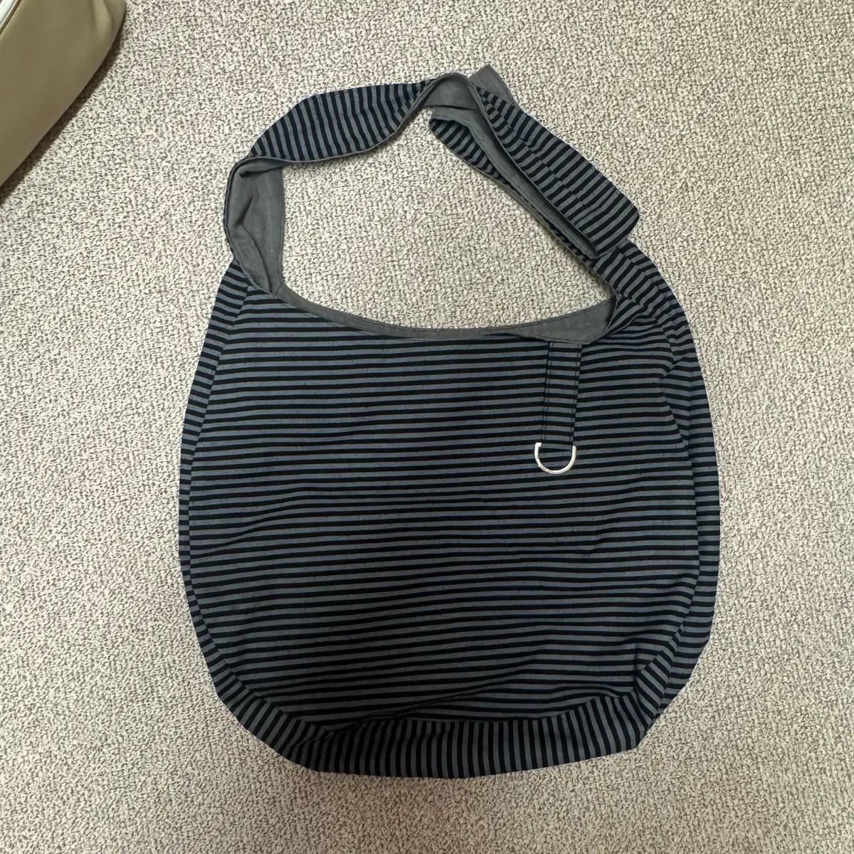 イッツジャイヴ バッグ