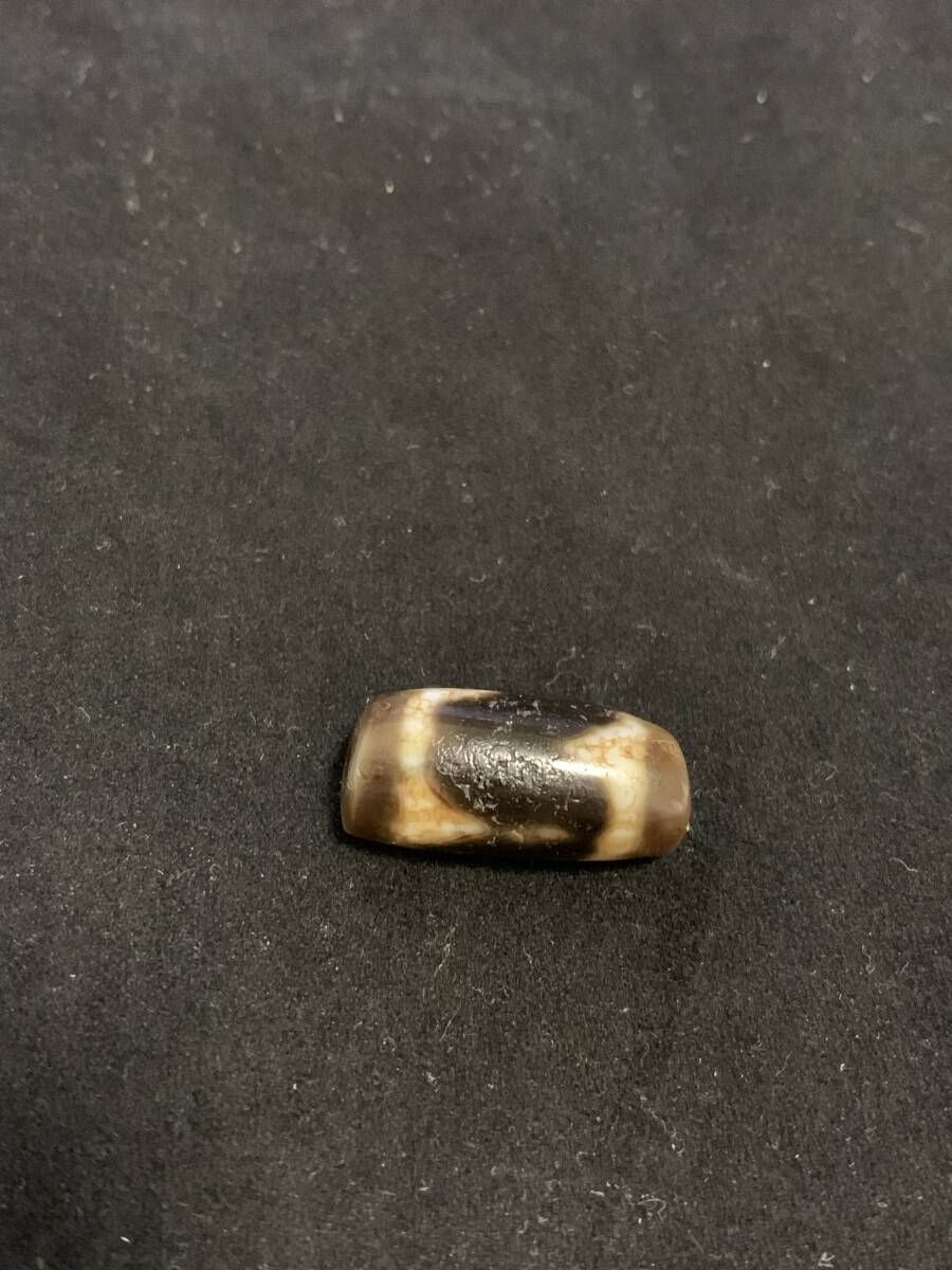 Dzi Beads ジービーズ 虎牙 天珠 チベタン チベット Tasso