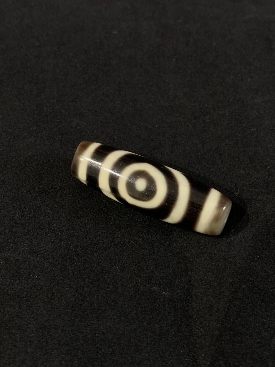 Dzi Beads ジービーズ 二眼天珠 特殊 チベタン チベット Two eyed 82,500円