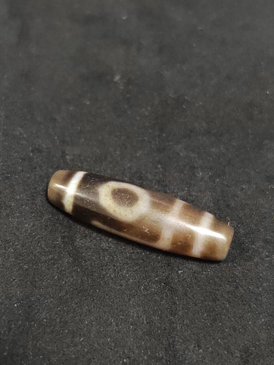 Dzi Beads ジービーズ 二眼天珠 チベタン チベット Two eyed
