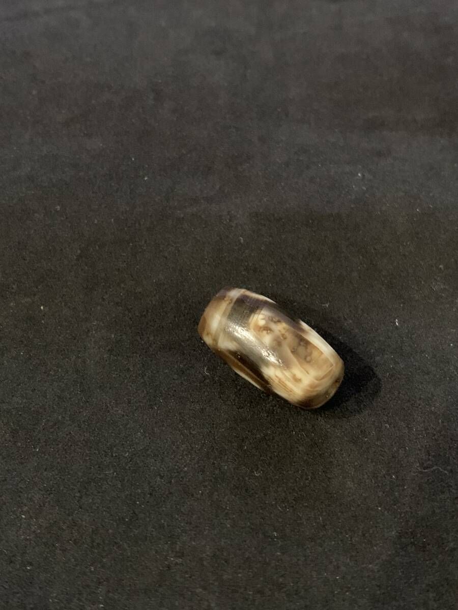 Dzi Beads ジービーズ 特殊 三眼天珠 チベタン チベット Three eyed