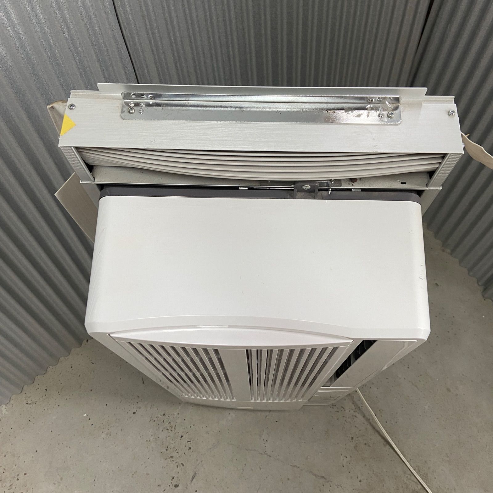 引取限定】リモコンなし コイズミ ウインドエアコン 窓用エアコン 2020