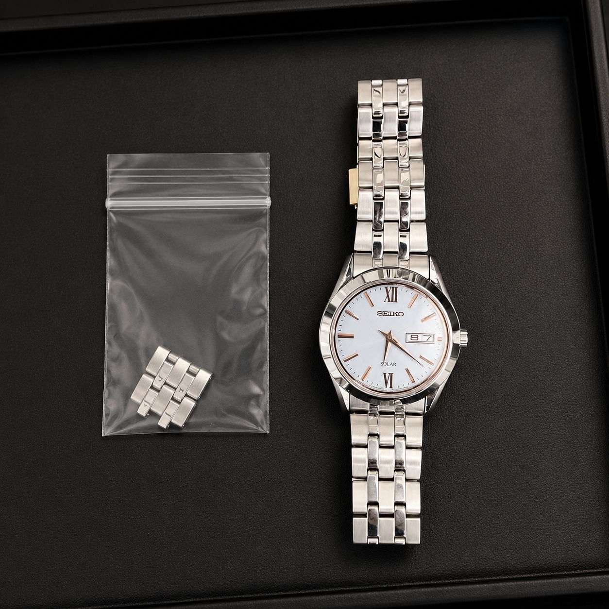 SEIKO セイコーSOLAR TITANIUM ソーラー チタン メンズ腕時計 SEIKO SOLAR TITANIUM セイコー ソーラー チタニウム クォーツ
