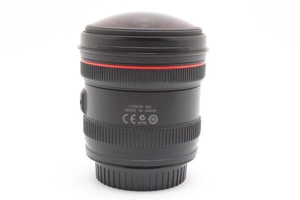 ☆極美品☆ Canon EF8-15mm F4L Fisheye USM 魚眼ズームレンズ
