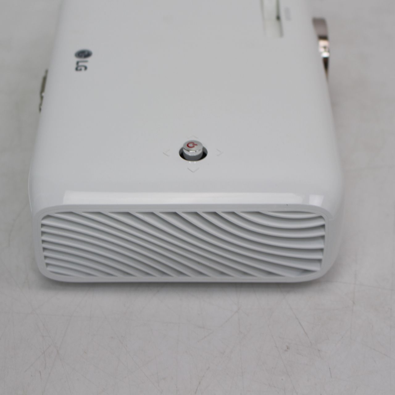 728)LG Minibeam PH550G プロジェクター - メルカリ