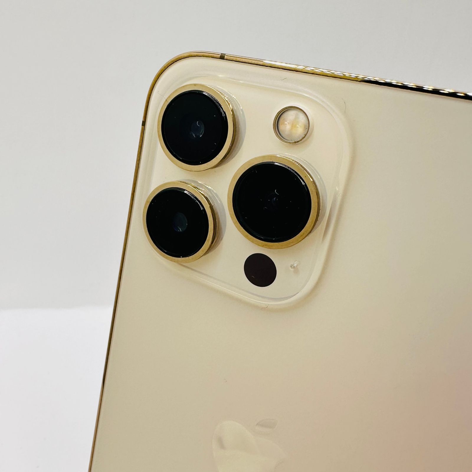 ソフトバンク iPhone 13 Pro 256GB ゴールド MLUQ3J/A SIMロック解除