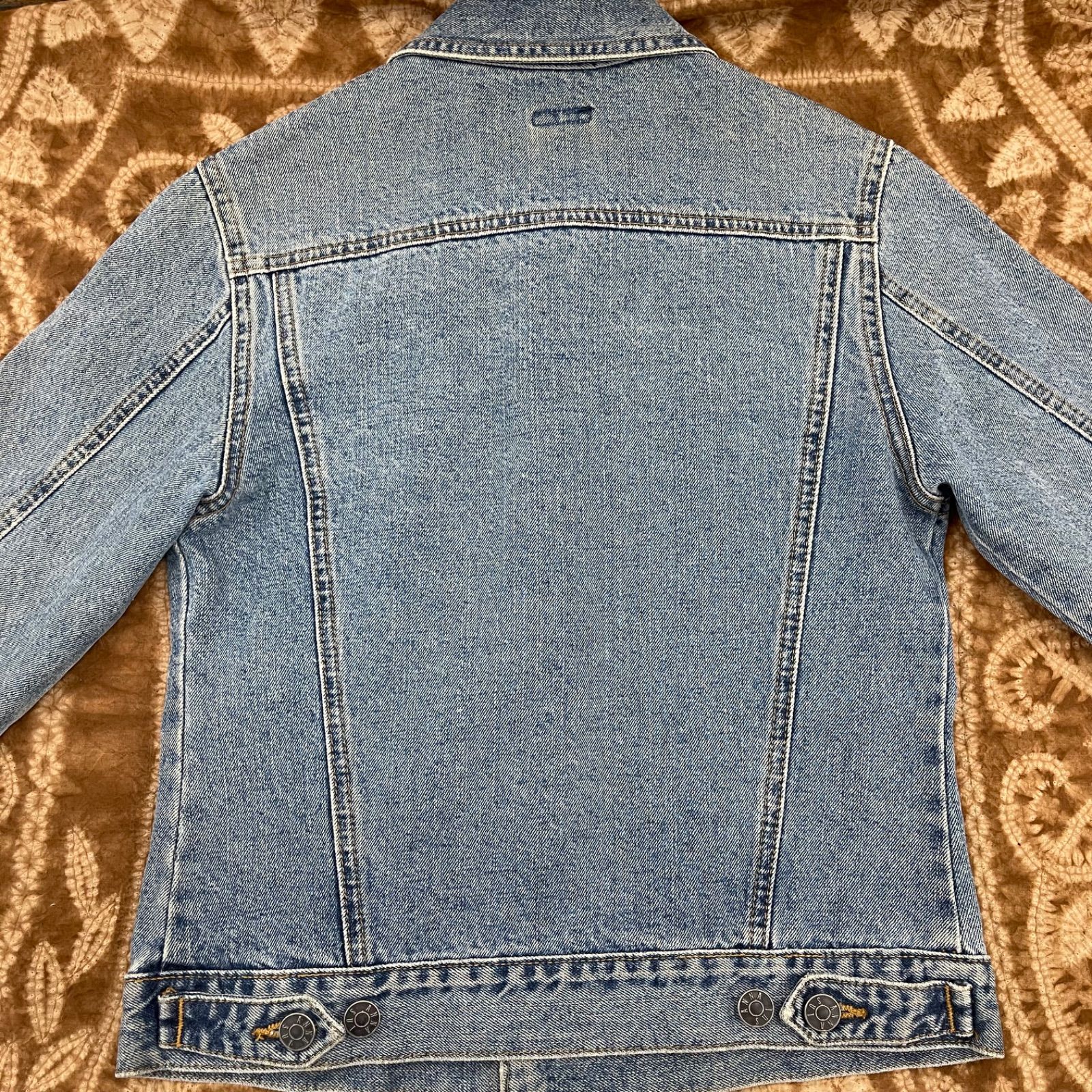 ANNA SUI 刺繍 デニムジャケット Gジャン - メルカリ