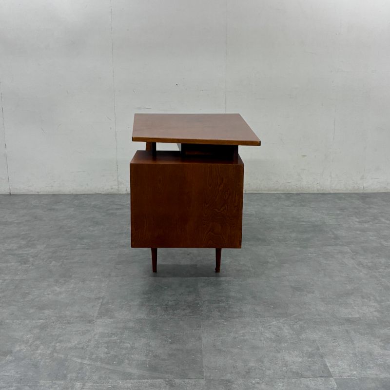 PACIFIC FURNITURE SERVICE PFS パシフィック・ファニチャー・サービス