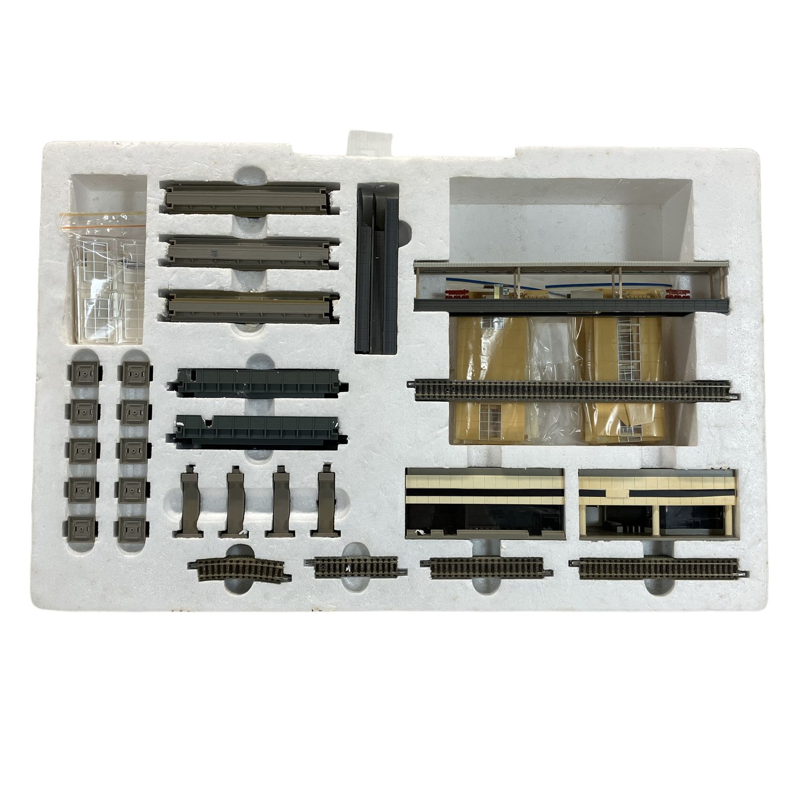 TOMIX 91072 高架複線駅セット HBパターン Nゲージ 中古 W11541530