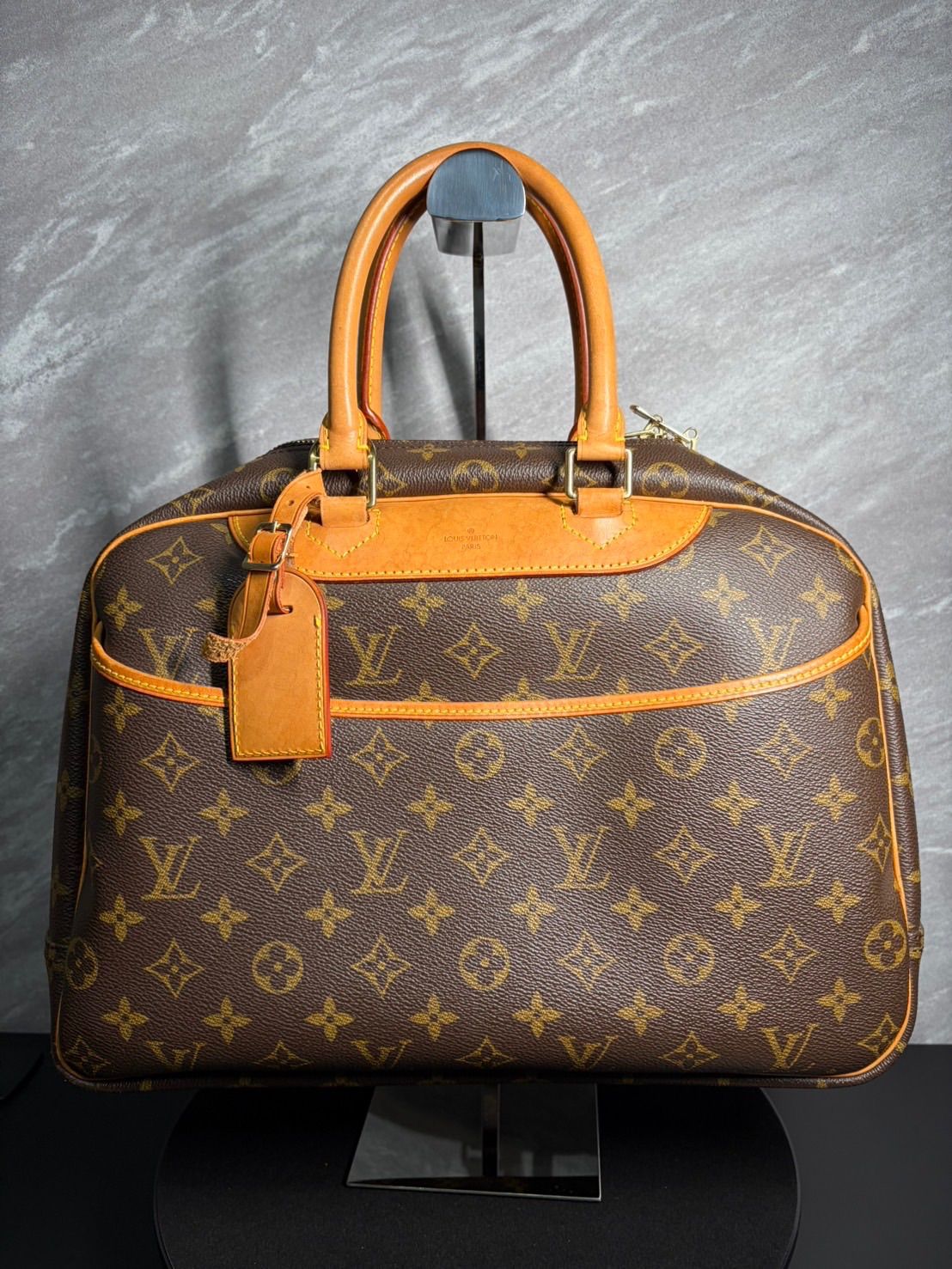 Louis Vuitton(ルイ ヴィトン) ドーヴィル/ボーリング・ヴァニティ