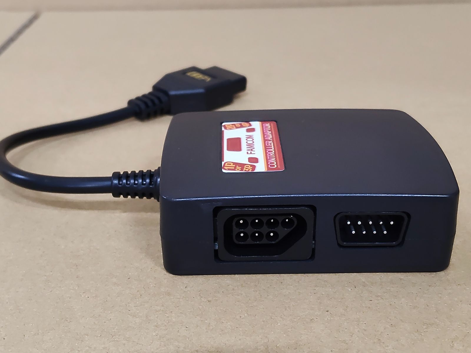 881425 HORI 4 PLAYERS ADAPTOR HJ-I7 ファミコン 4人用 動作未確認