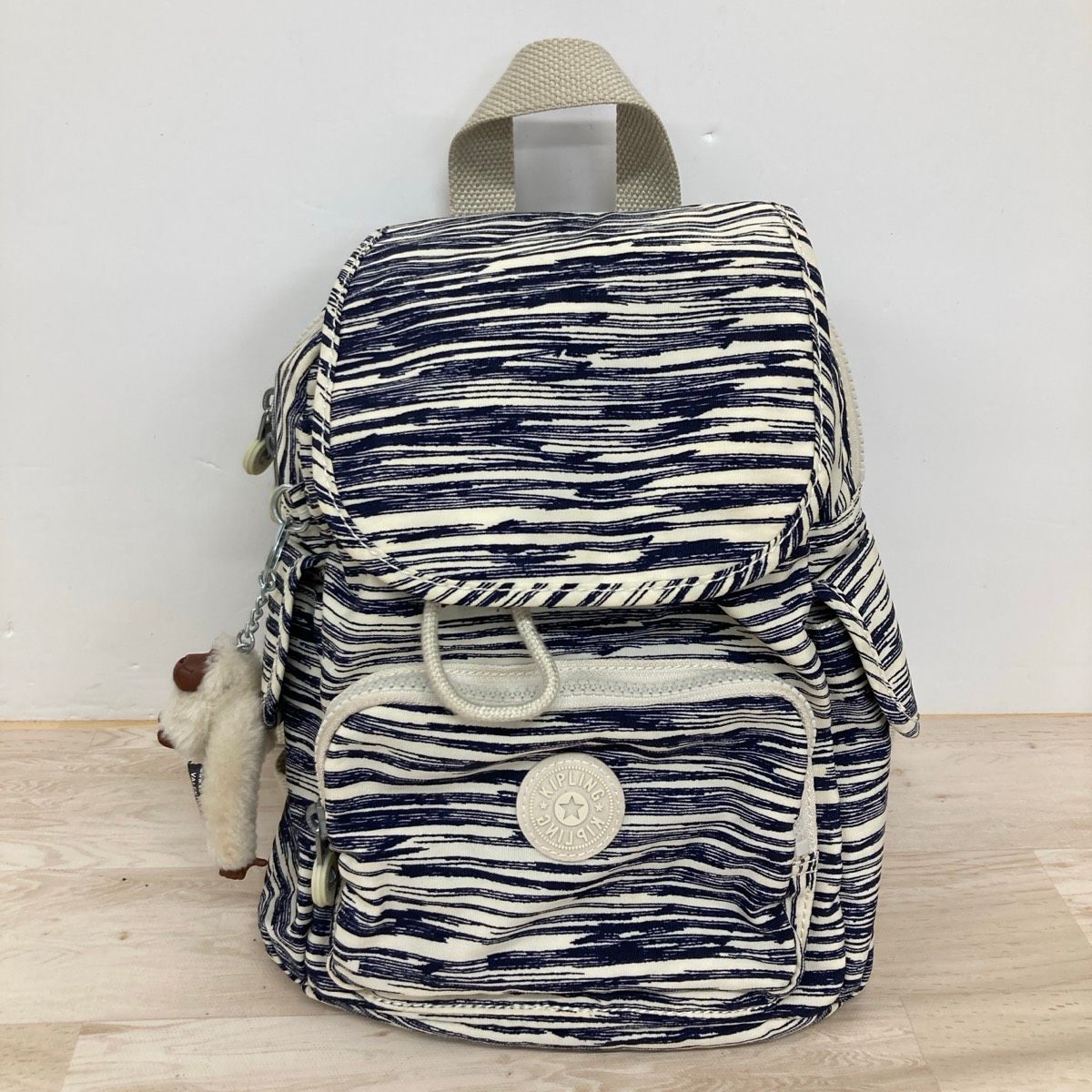 美品 KIPLING/キプリング リュックサック/バックパック ネイビー 