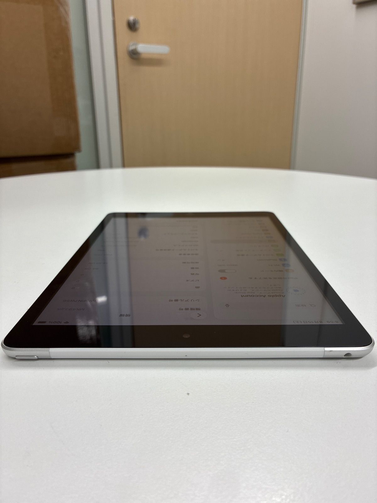 iPad (Apple) 目立った傷や汚れなし - メルカリ
