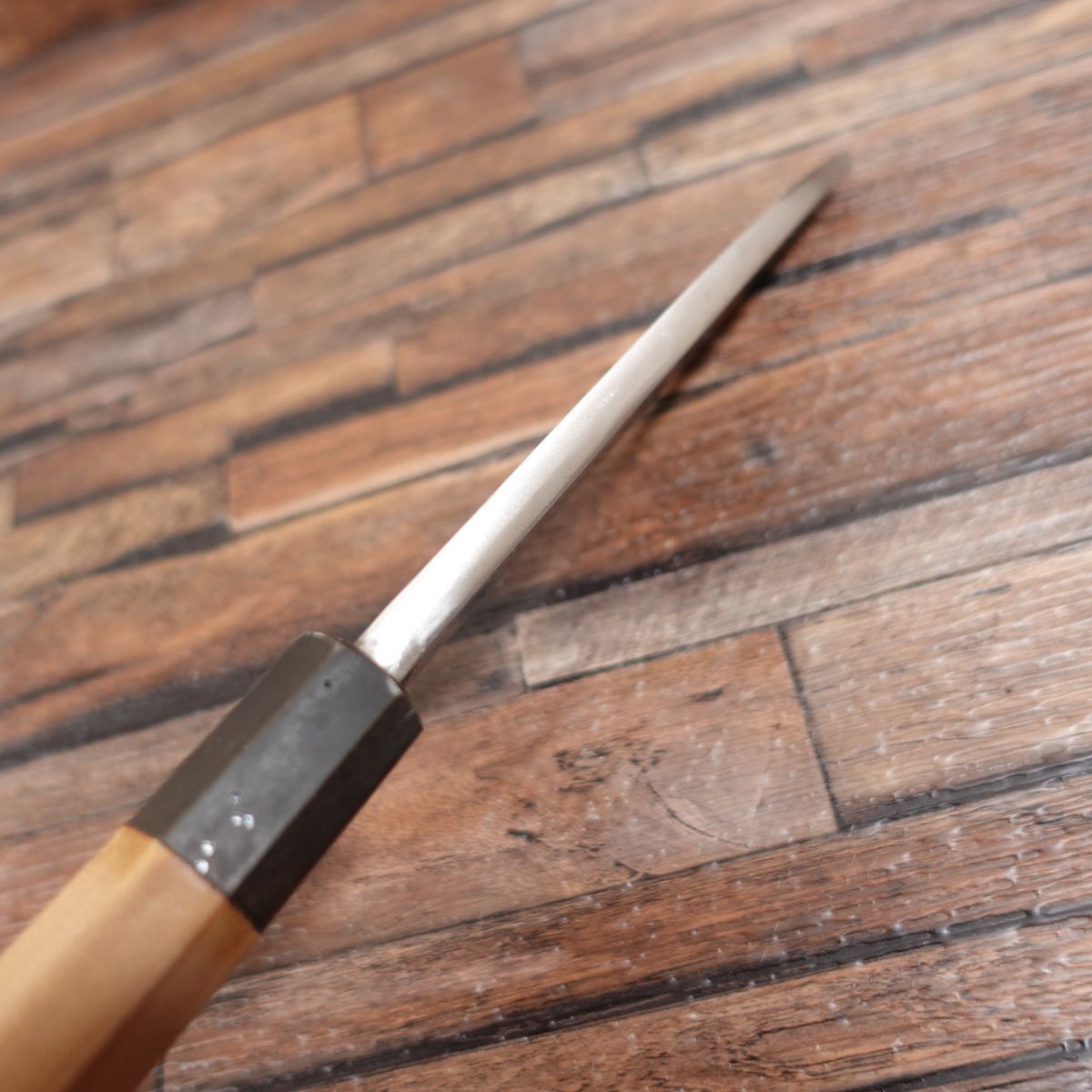 源泉正 出刃包丁 研ぎ済 青鋼 水牛八角柄 紋鍛錬 青紙鋼 155mm