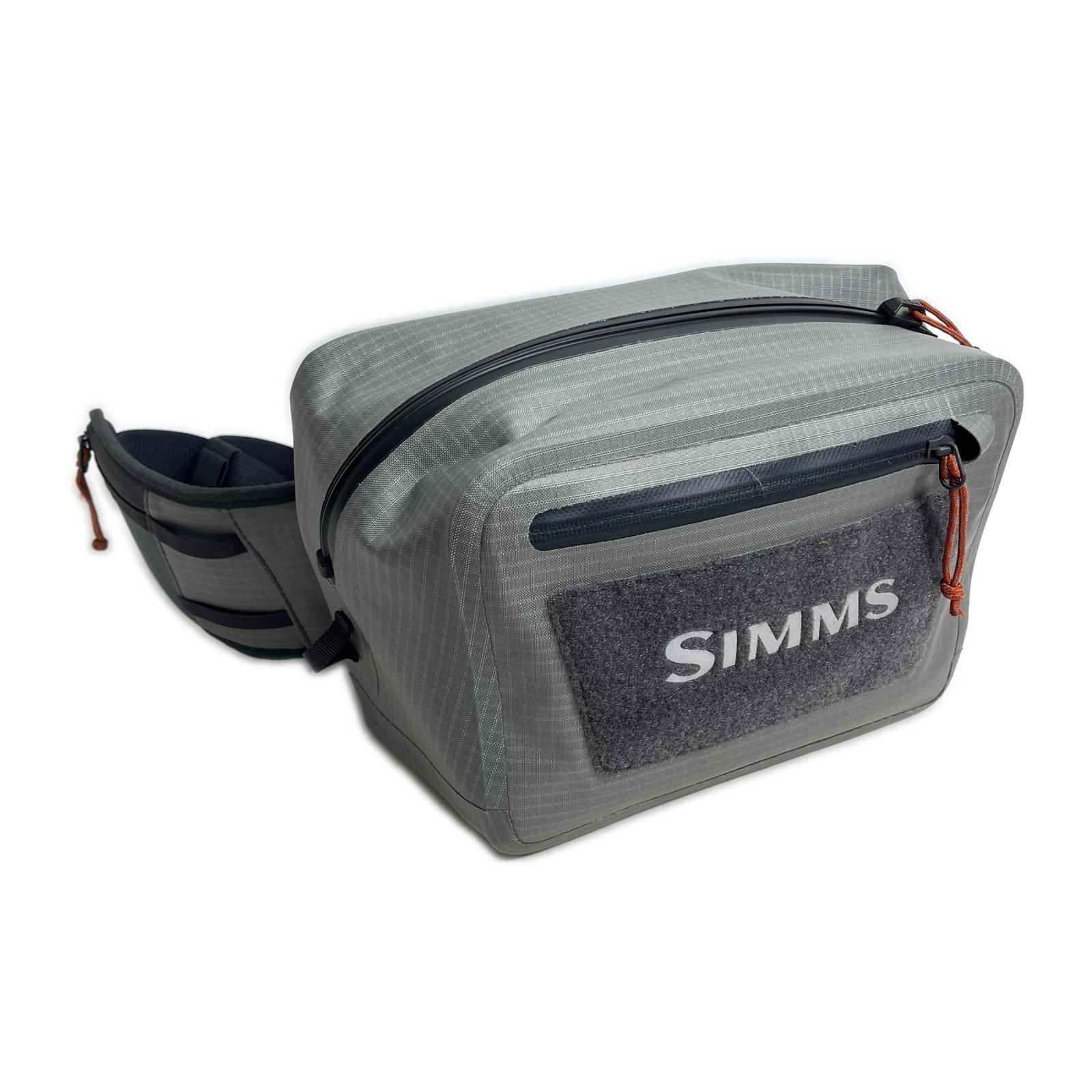 SIMMS フィッシングバッグ ドライクリーク Z ヒップパック 8L グレー Steel