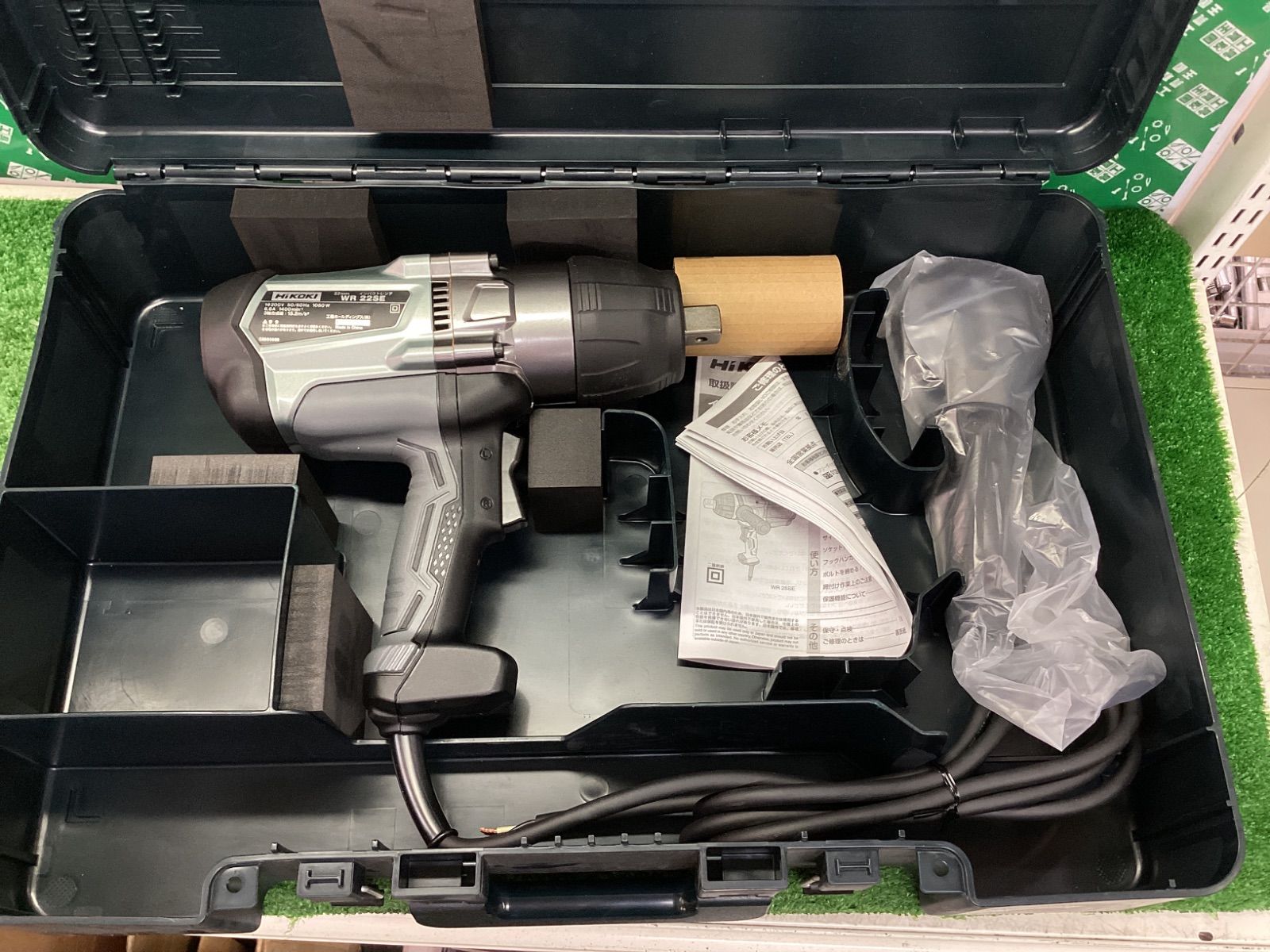 【未使用品】HiKOKI(日立工機) 200v インパクトレンチ WR22SE / IT05KGRZQRHW 31,850円