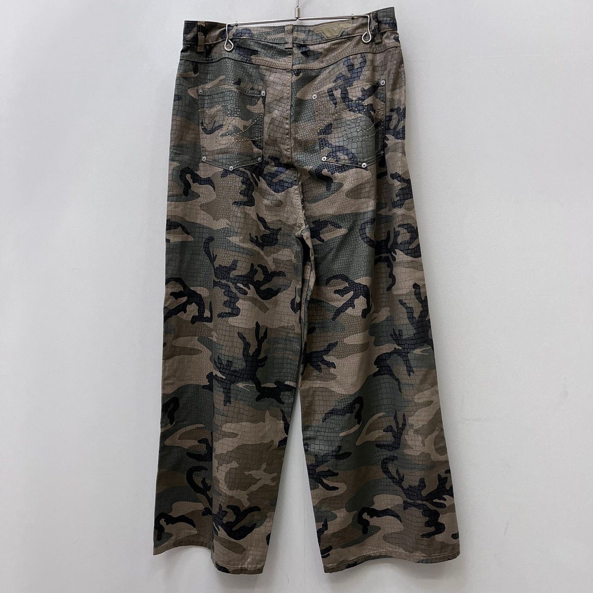 trendt visionのカモパンツ 加古川店】 中古 パンツ TRENDT VISION REPTILE CAMO PANT カモ サイズ