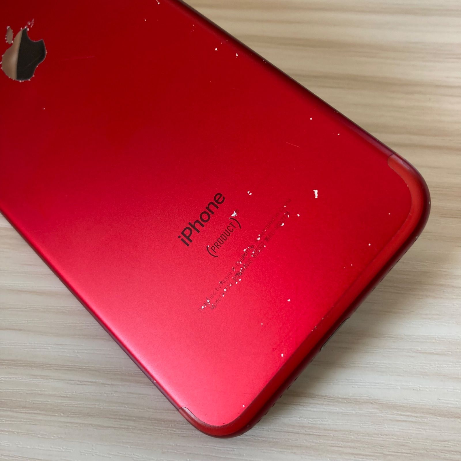 iPhone7 128GB 傷あり レッド iPhone7 128GB RED SIMフリー やや傷や汚れあり - メルカリ