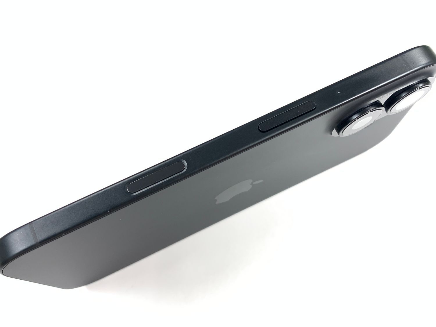 iPhone16 512GB ブラック SIMフリー 美品 バッテリー100% - メルカリ