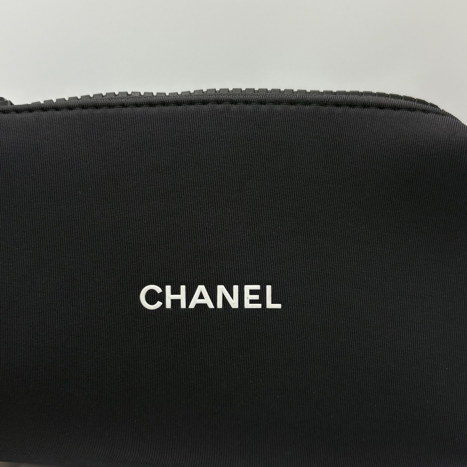 CHANEL シャネル ノベルティ ポーチ 黒 ブラック 化粧ポーチ 小物入れ