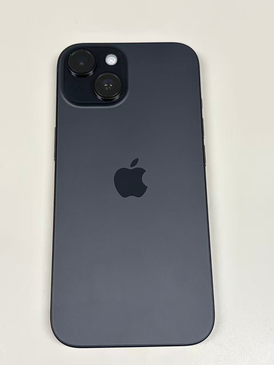 極美品 iPhone15 128GB ブラック SIMフリー バッテリー94% - メルカリ
