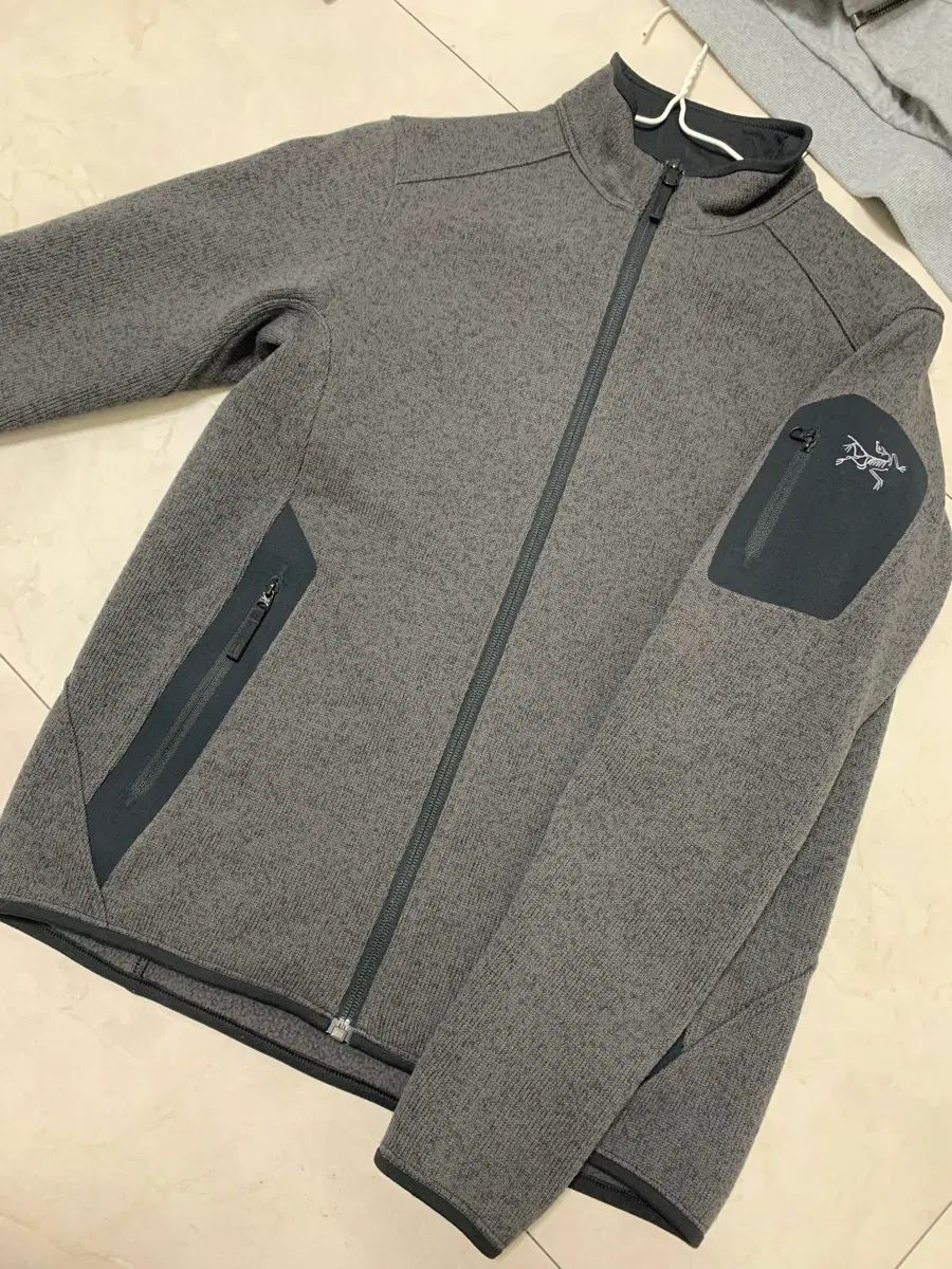 (レア物) アークテリクス フリース ジップアップ ジャケット グレー