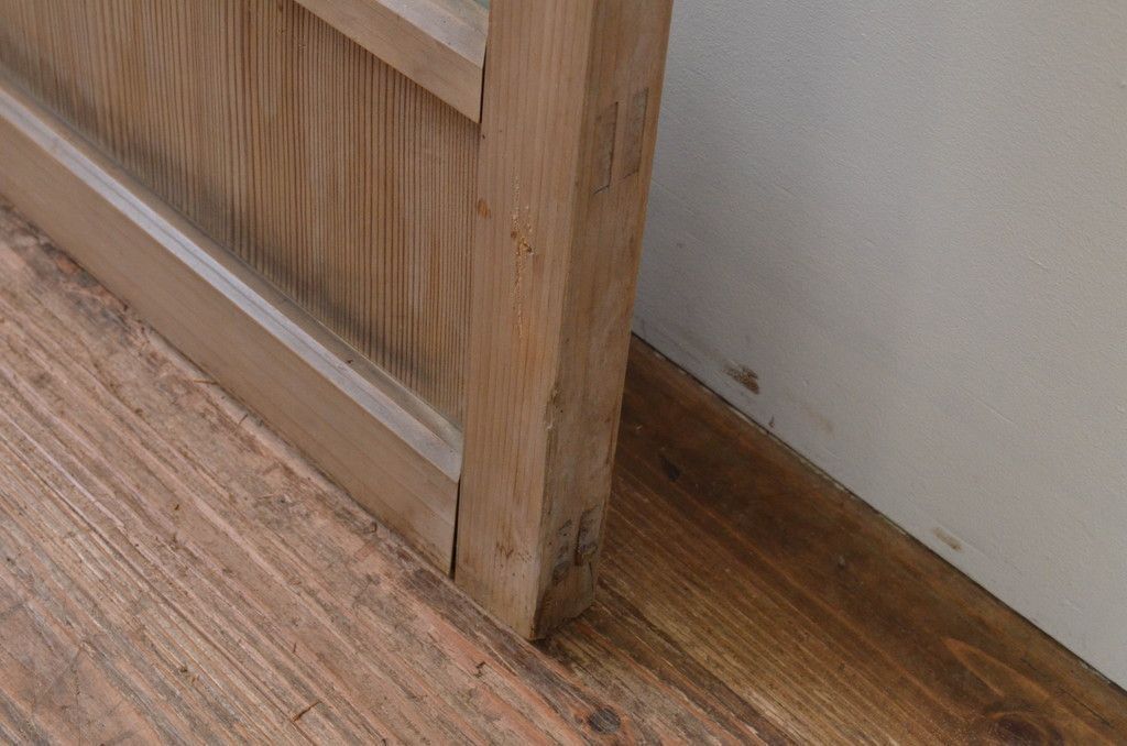 ▼現状販売▼ FIXガラス窓1枚 アンティーク建具 昭和初期 大正ロマン レトロ 4～7営業日前後で発送(※修理加工希望の方3ヶ月程で発送) R-067550