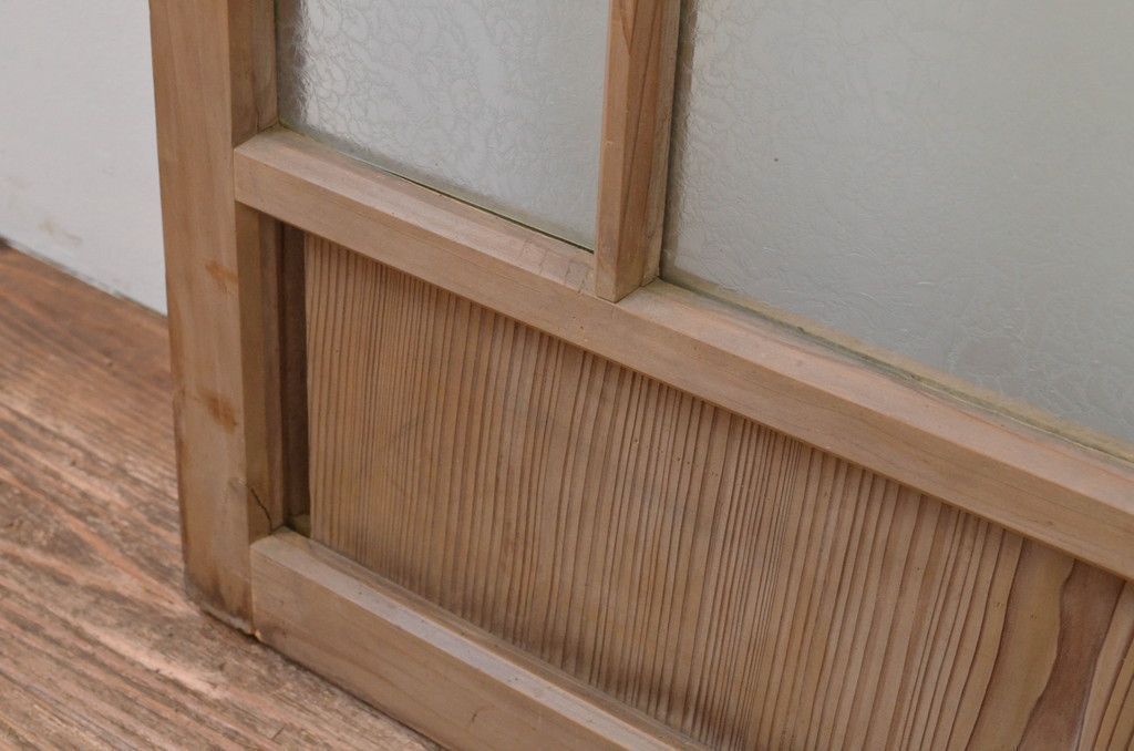 ▼現状販売▼ FIXガラス窓1枚 アンティーク建具 昭和初期 大正ロマン レトロ 4～7営業日前後で発送(※修理加工希望の方3ヶ月程で発送) R-067550