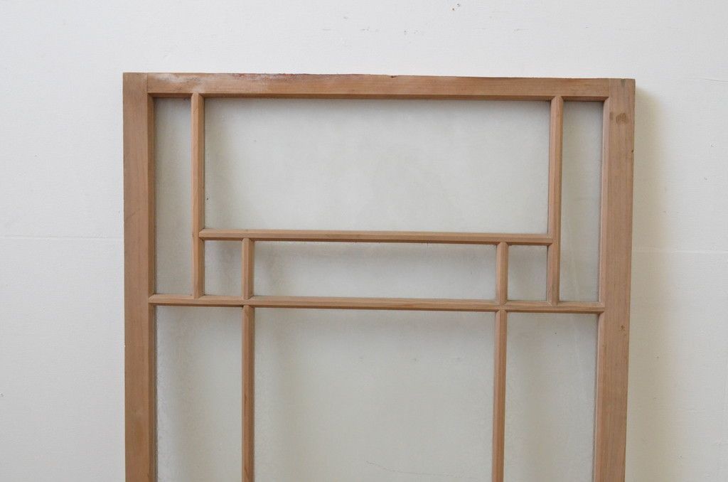 ▼現状販売▼ FIXガラス窓1枚 アンティーク建具 昭和初期 大正ロマン レトロ 4～7営業日前後で発送(※修理加工希望の方3ヶ月程で発送) R-067550