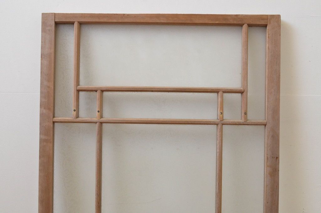 ▼現状販売▼ FIXガラス窓1枚 アンティーク建具 昭和初期 大正ロマン レトロ 4～7営業日前後で発送(※修理加工希望の方3ヶ月程で発送) R-067550