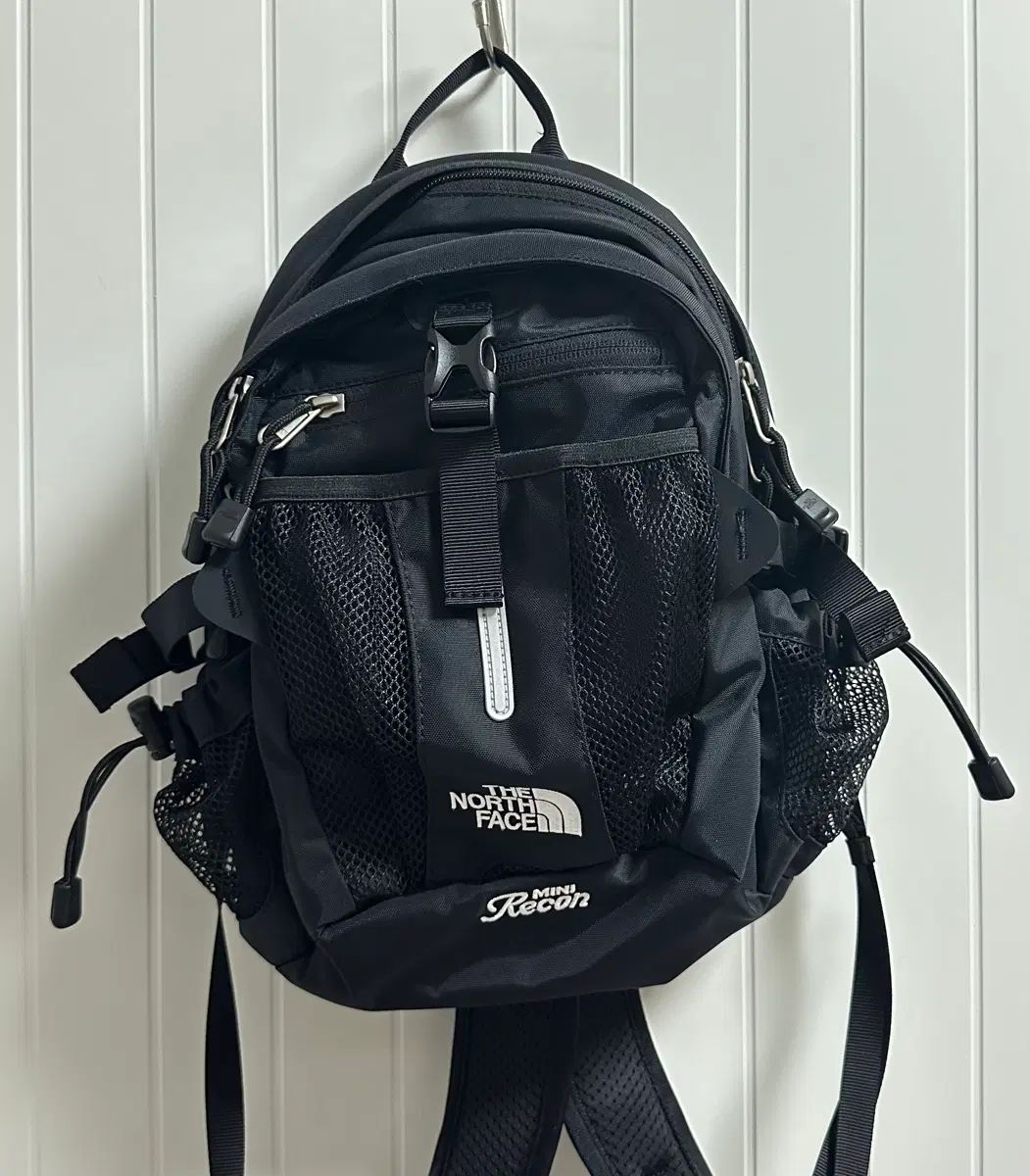 THE NORTH FACE ザノースフェイス レコンミニ ブラック 9L
