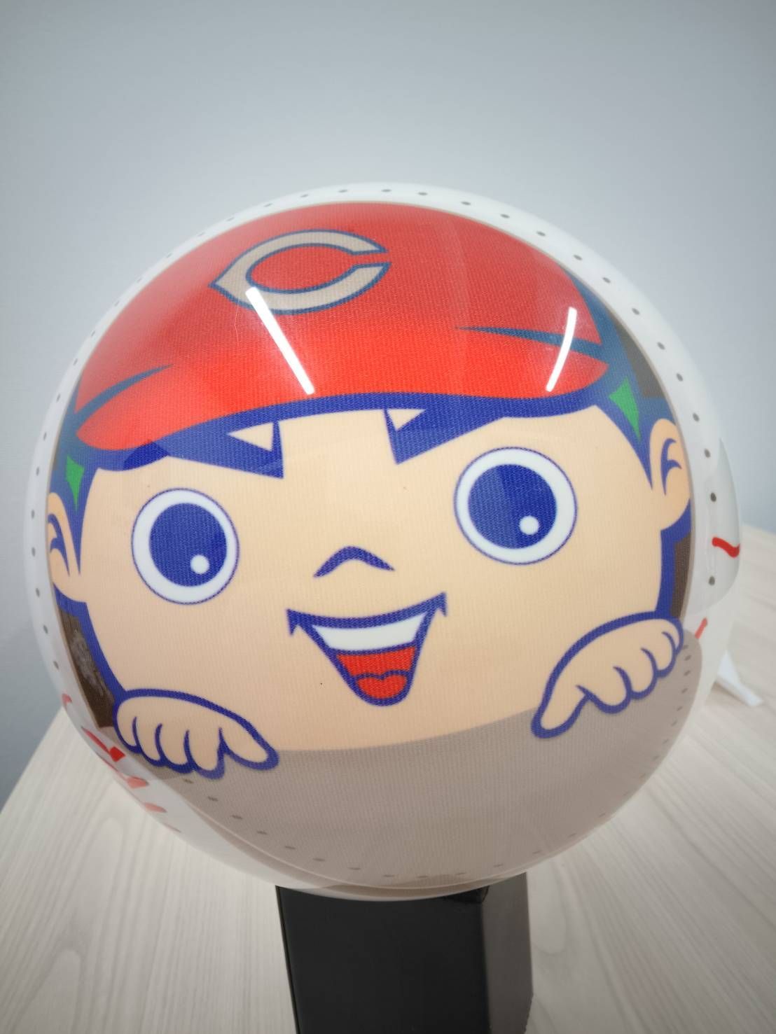 ■ [Used] Hiroshima Toyo Carp x Brunswick Collaboration Bowling Ball [15 lbs]