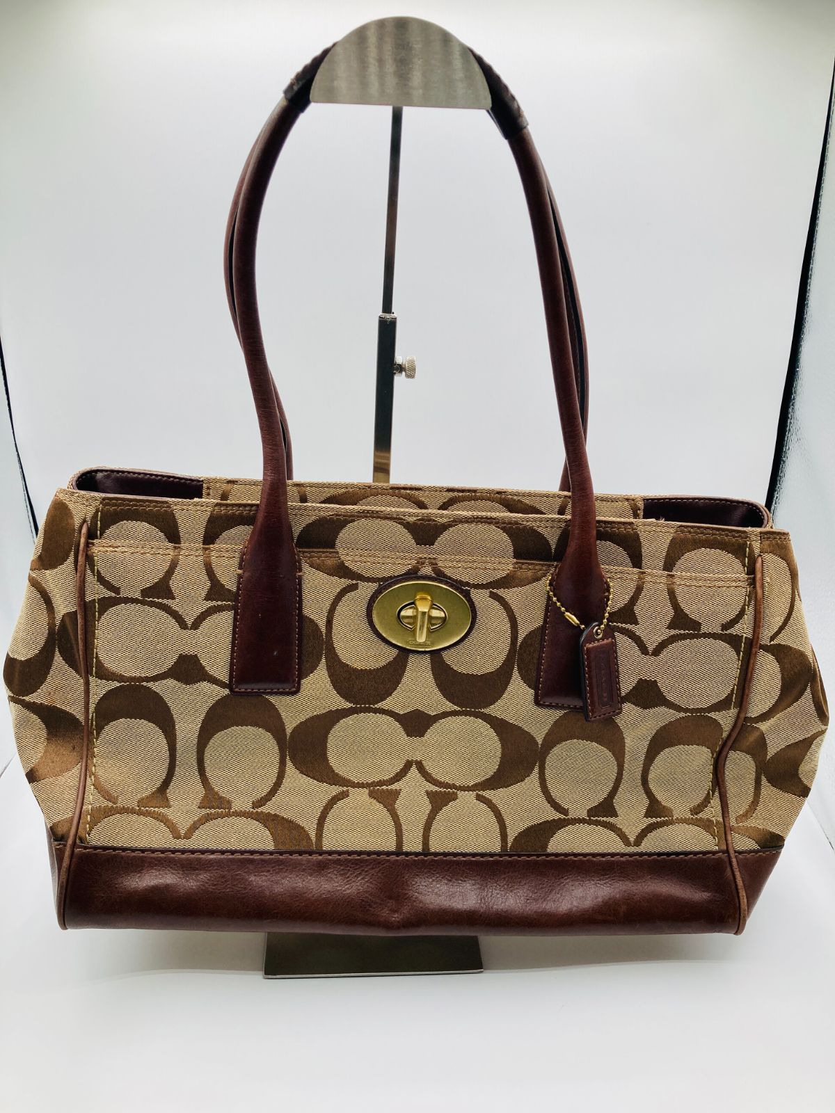 COACH（コーチ）ハンプトンズ シグネチャー ラージ キャリーオール