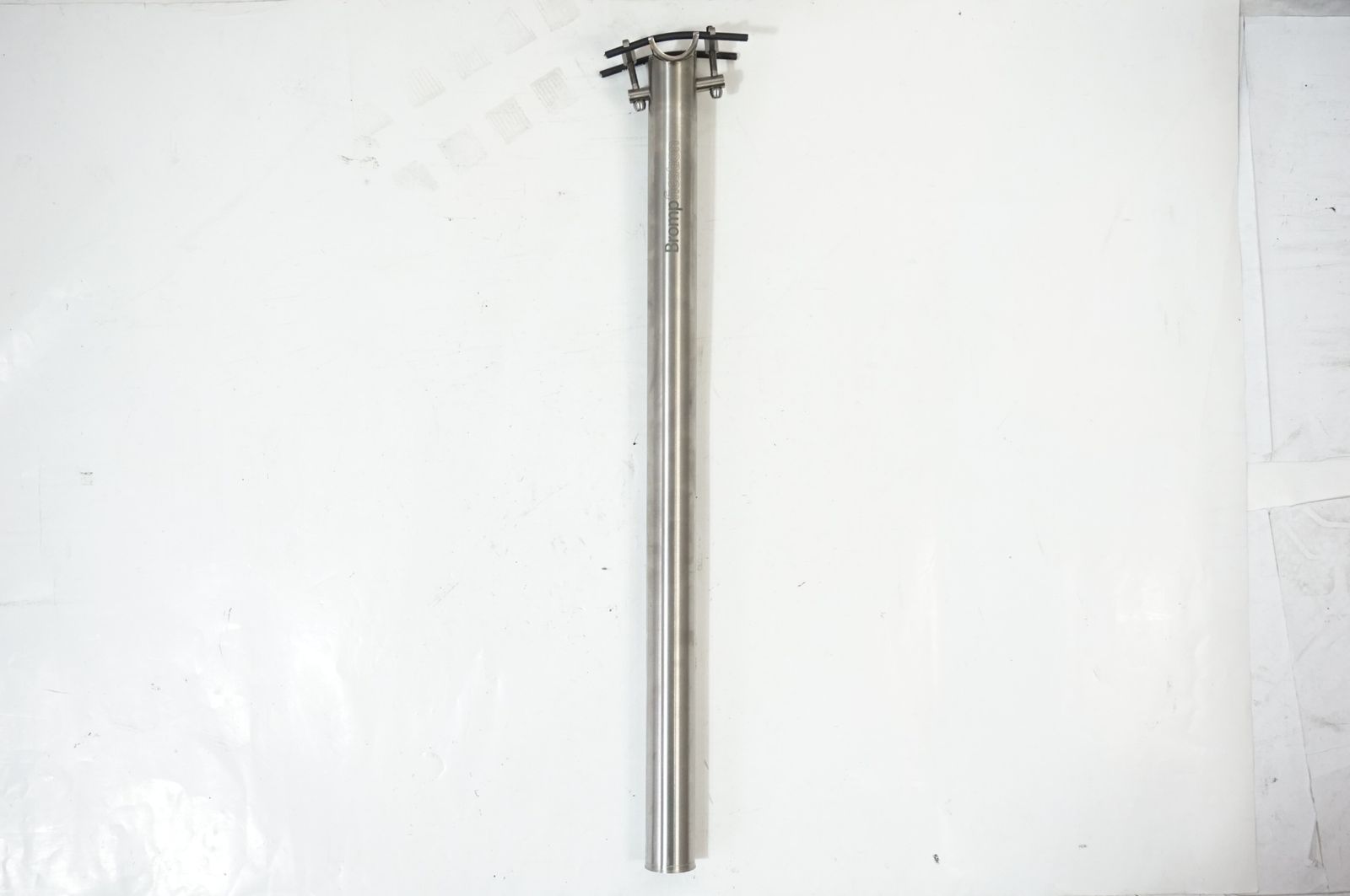 BROMPFICATION 「ブロンフィケーション」 TITANIUM φ31.8 520mm シートポスト / バイチャリ世田谷店 18,761円