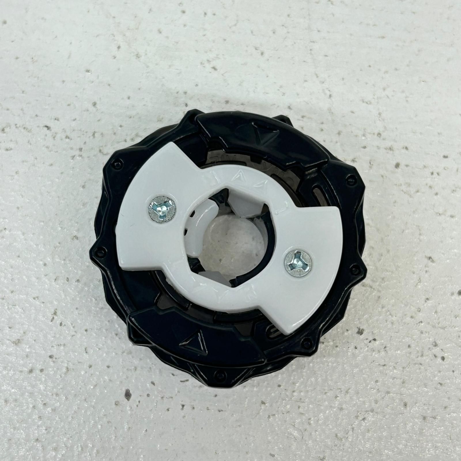 イオン広店】 シノビシャドウ9-60LF ベイブレードX BEYBLADE X 【724